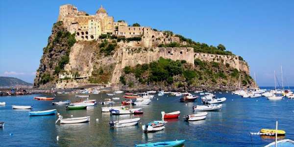 17.05.2018 — Ischia, l’isola verde 17.05.2018 — Ischia, l’isola verde