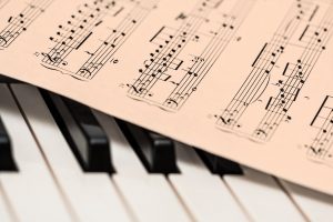 „Dante in musica – Conferenza-Concerto per la celebrazione del 700esimo anniversario della scomparsa del Sommo Poeta” @ online