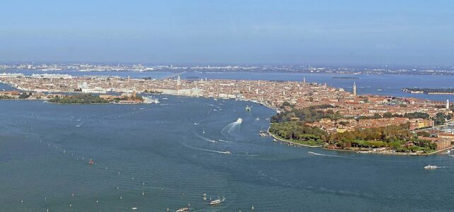 17.04.2024 — VENEZIA. Le iso­le incantate