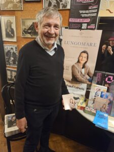 Ulrich Traxlmayr bei der Bewerbung von Lyriklesung